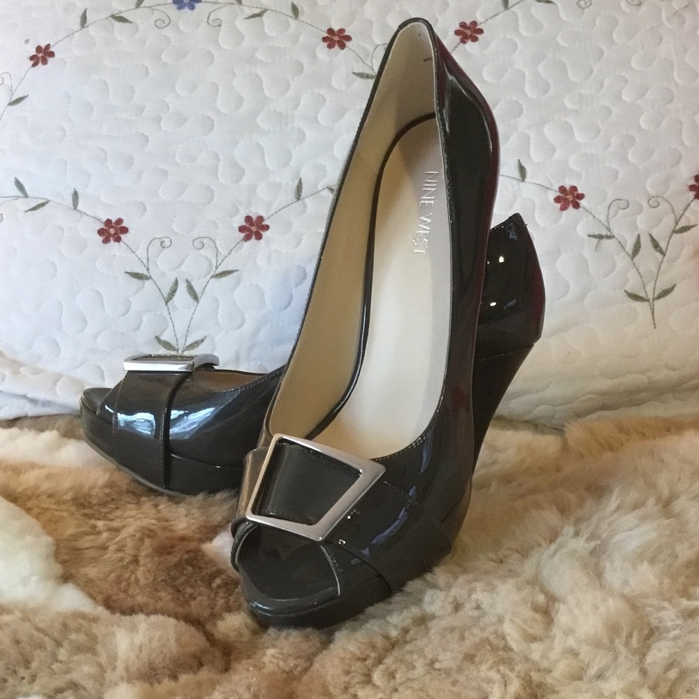 Nine West heels NWOT